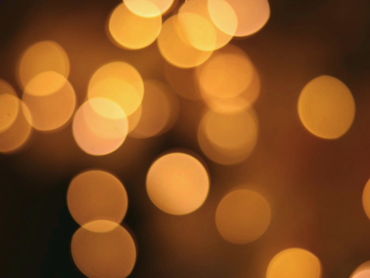 Bulles de lumière dorée